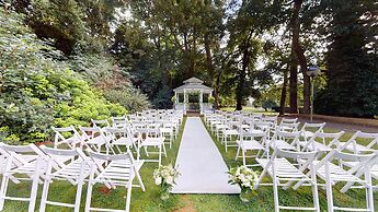 Sedgebrook Hall