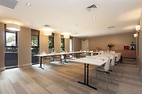 Quest Mascot Serviced Apartments