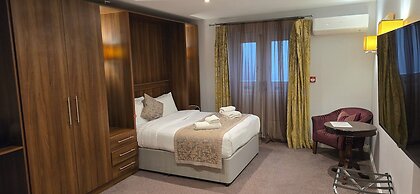 Shendish Manor Hotel & Golf Course