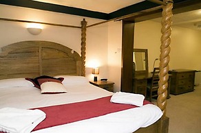 The Peacock Country Inn
