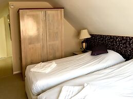 The Peacock Country Inn