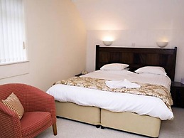 The Peacock Country Inn