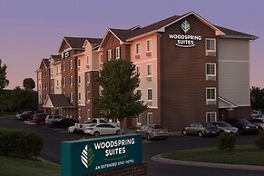 WoodSpring Suites Kansas City Lenexa