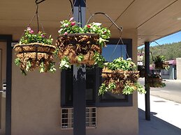Rodeway Inn & Suites Williams Downtowner - Rte 66