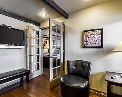 Rodeway Inn & Suites Williams Downtowner - Rte 66