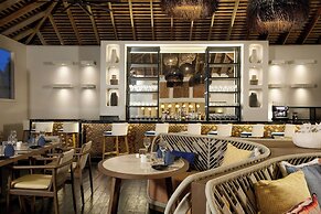 Waves Resort & Spa, Barbados, An Autograph Collection® All-Inclusive R