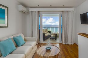 Waves Resort & Spa, Barbados, An Autograph Collection® All-Inclusive R
