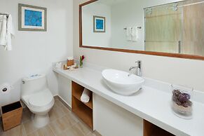 Waves Resort & Spa, Barbados, An Autograph Collection® All-Inclusive R