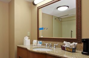 Hampton Inn & Suites Madisonville