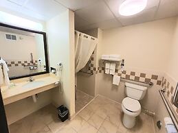 AmeriVu Inn & Suites - Waconia