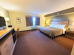 AmeriVu Inn & Suites - Waconia