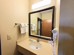 AmeriVu Inn & Suites - Waconia