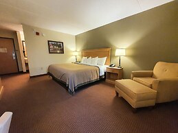 AmeriVu Inn & Suites - Waconia