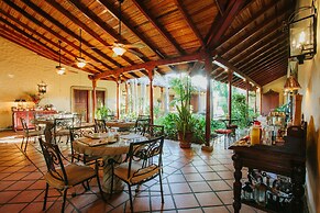 Hotel Los Robles