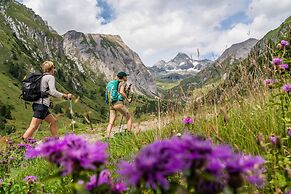 Hotel Strasserwirt Ansitz zu Tirol
