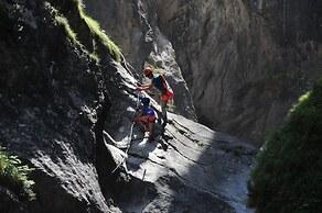 Hotel Strasserwirt Ansitz zu Tirol