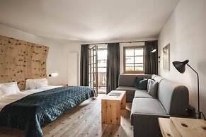 Hotel Strasserwirt Ansitz zu Tirol