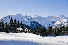 Hotel Strasserwirt Ansitz zu Tirol