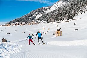 Hotel Strasserwirt Ansitz zu Tirol