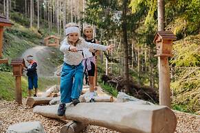 Hotel Strasserwirt Ansitz zu Tirol