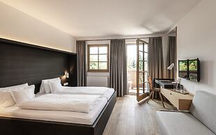 Hotel Strasserwirt Ansitz zu Tirol