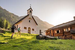 Hotel Strasserwirt Ansitz zu Tirol