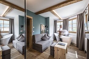 Hotel Strasserwirt Ansitz zu Tirol