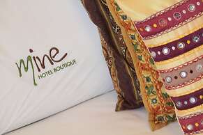Mine Hotel Boutique