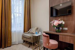 Grand Concerto Hotel