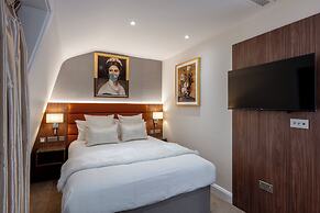 Grand Concerto Hotel