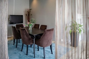 Apple Hotel
