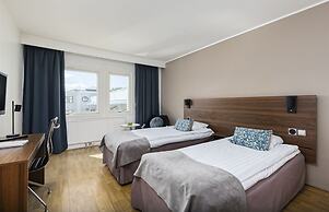 Apple Hotel