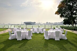 Crowne Plaza Festival City by IHG