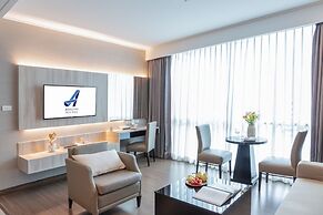 Adelphi Suites Bangkok