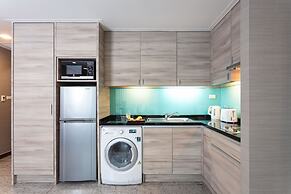 Adelphi Suites Bangkok