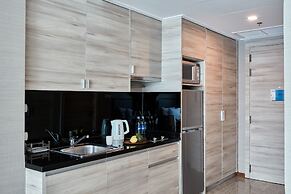 Adelphi Suites Bangkok