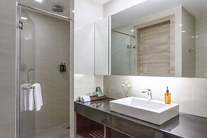Adelphi Suites Bangkok