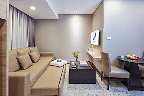 Adelphi Suites Bangkok