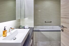 Adelphi Suites Bangkok