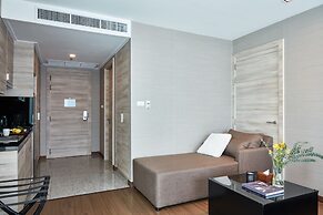 Adelphi Suites Bangkok