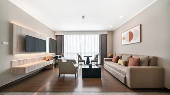Adelphi Suites Bangkok