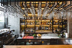 Adelphi Suites Bangkok