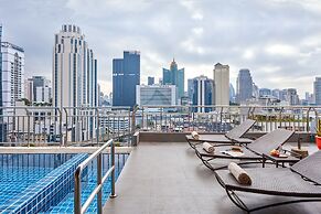 Adelphi Suites Bangkok
