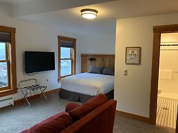 The Inn at Creek Street