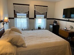 The Inn at Creek Street