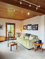 The Inn at Creek Street