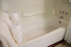 The Inn at Creek Street