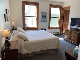 The Inn at Creek Street