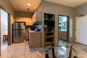 Ivey House Everglades Adventures Hotel