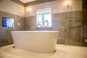 Bowfield Hotel and Spa